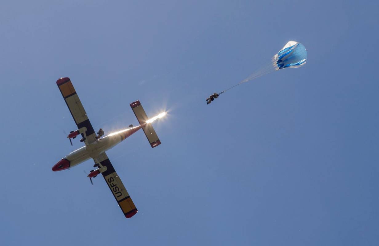 Yangin Sondurme Ucaklari Yangin Sondurme Ucaklari