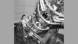 Astronom Ben Gascoigne 11 Kasım 1915 de Doğdu Astronom Ben Gascoigne Kasim de Dogdu
