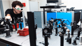 Ultra Hızlı Lazerler Nanoteknolojide Çığır Açıyor